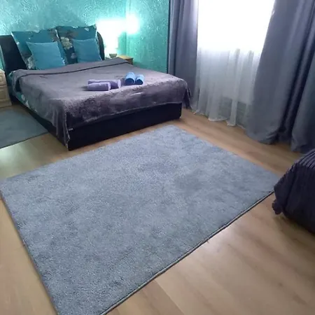 1 кімнатні в гостьовому будинку * Moekatsjeve